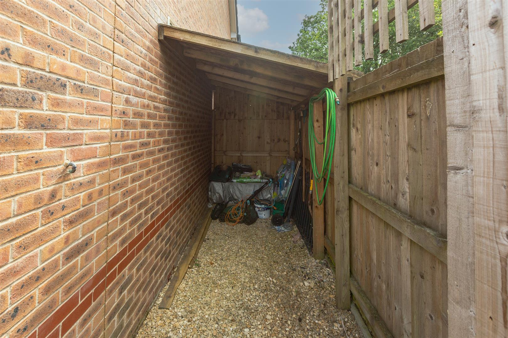 Clos Gelli Wen, Pontardawe, Swansea, SA8 3DF